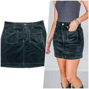 Judy Blue | Women | Emerald Green Corduroy Patch Pocket Mini Skirt | Size XL